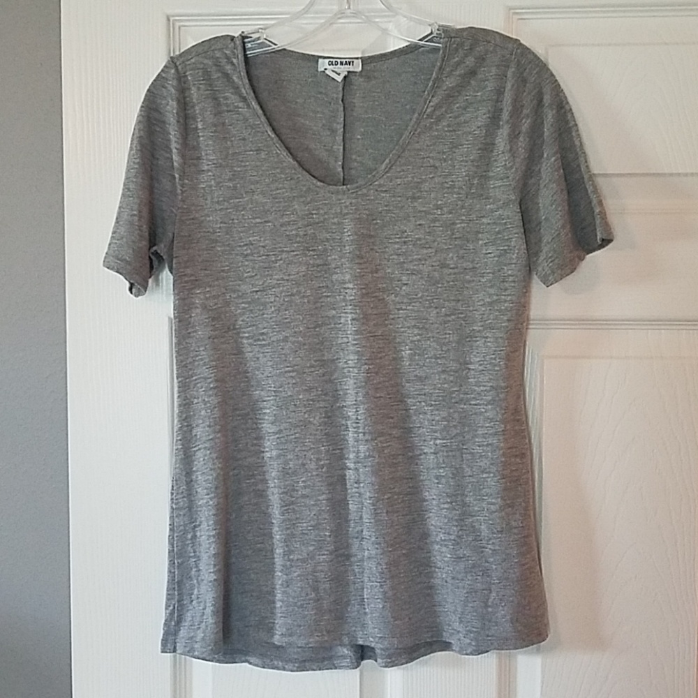 Heathered Gray Top